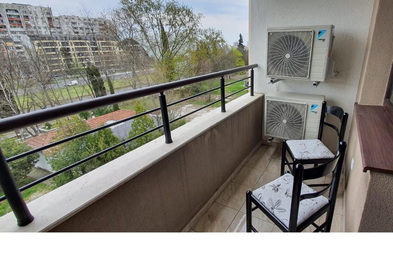 K&K Stylish Elegance Apartamento Burgas Exterior foto